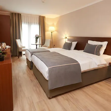 Hotel Mira Otel Alsancak 3*