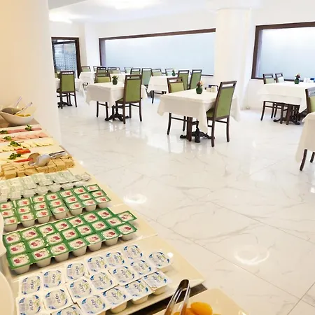 Mira Otel Alsancak 3* Esmirna