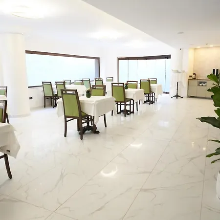 Mira Otel Alsancak
